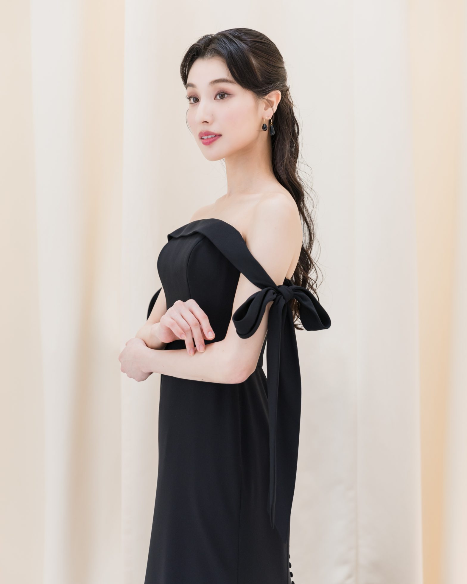 meyou（ミーユー）より新作カラードレスのご紹介